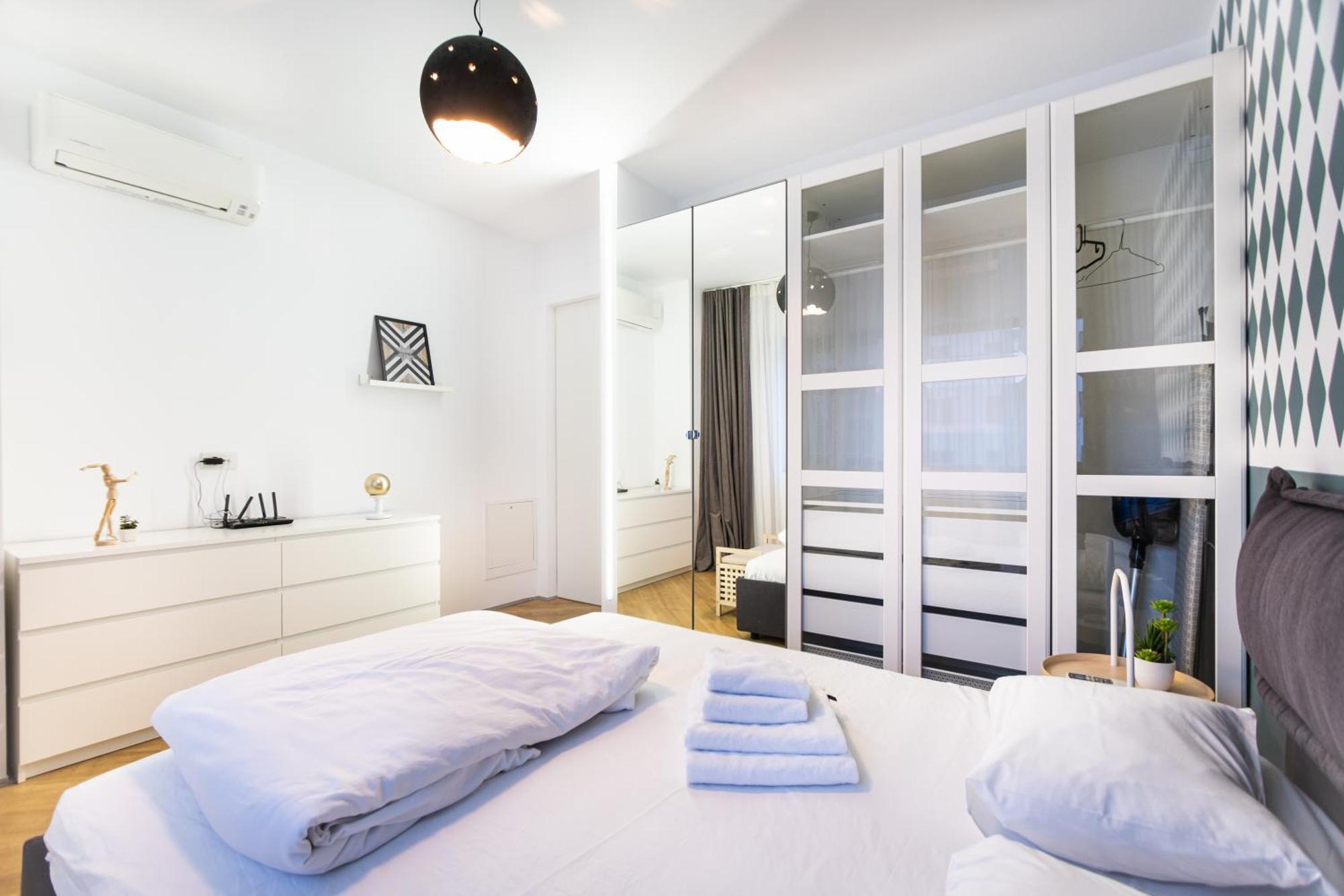 Luxury Pipera Apartment Voluntari Exterior foto